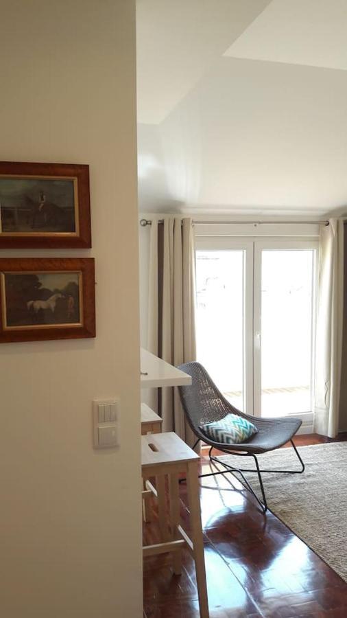Modern Cosy Flat With Terrace In Campo De Ourique. Apartment Lisbon Exterior photo